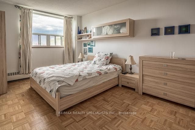 20 Sunrise Avenue Unit 408 photo 11