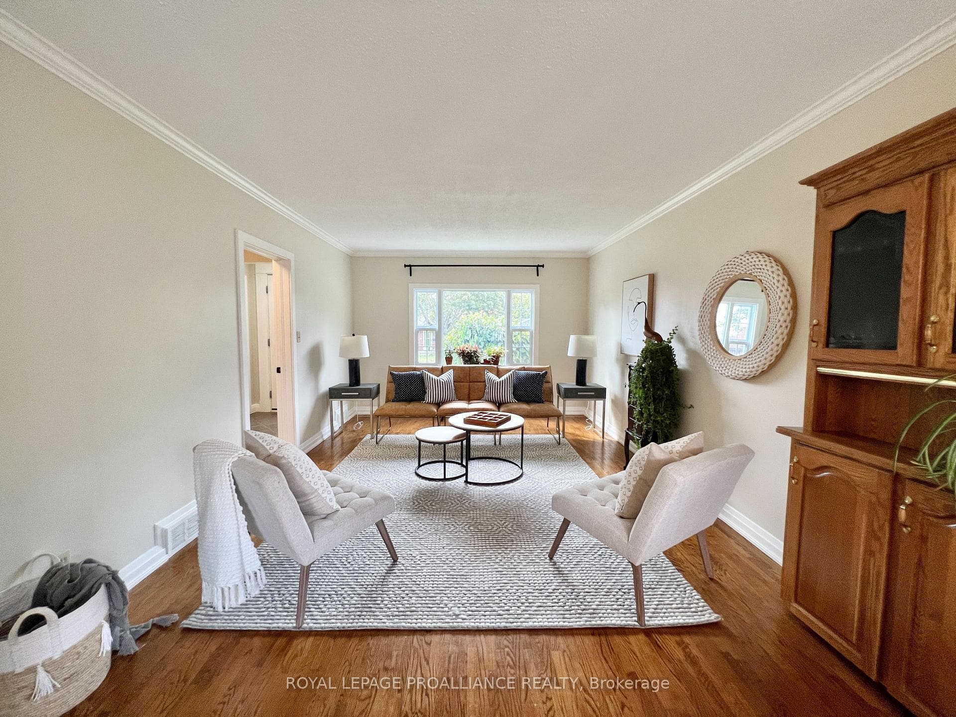 157 Hastings Drive photo 5