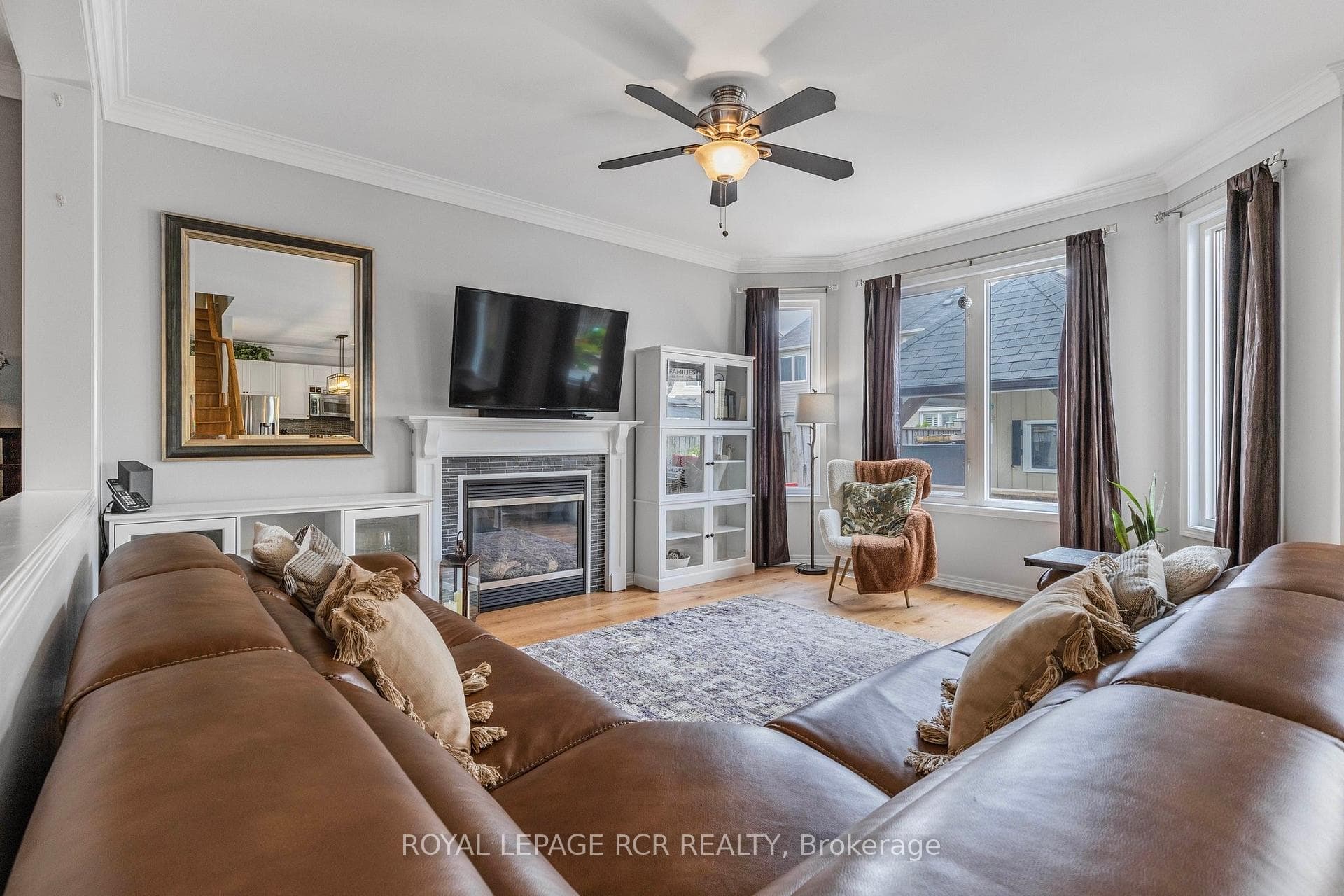 87 Callander Crescent photo 13