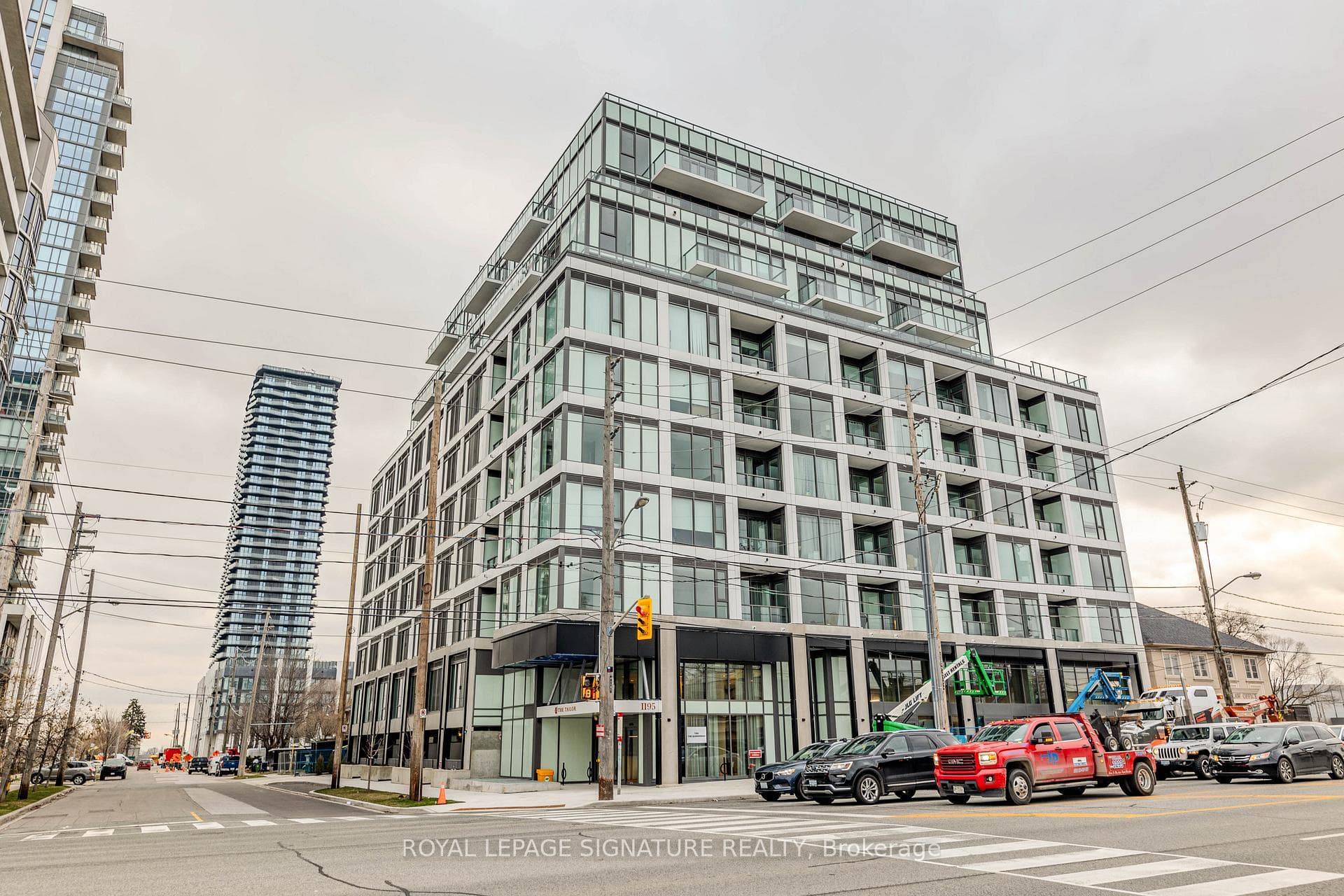 1195 The Queensway N/A Unit 610 photo 20