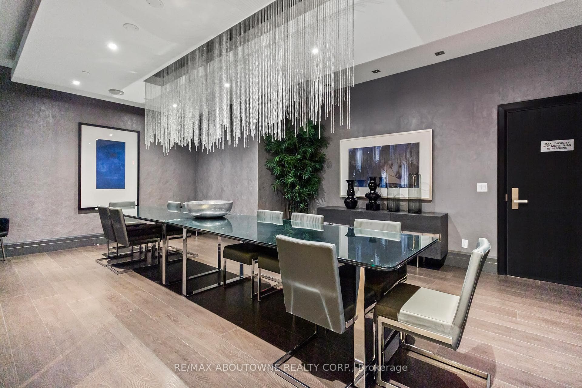 65 Speers Road Unit 1306 photo 14