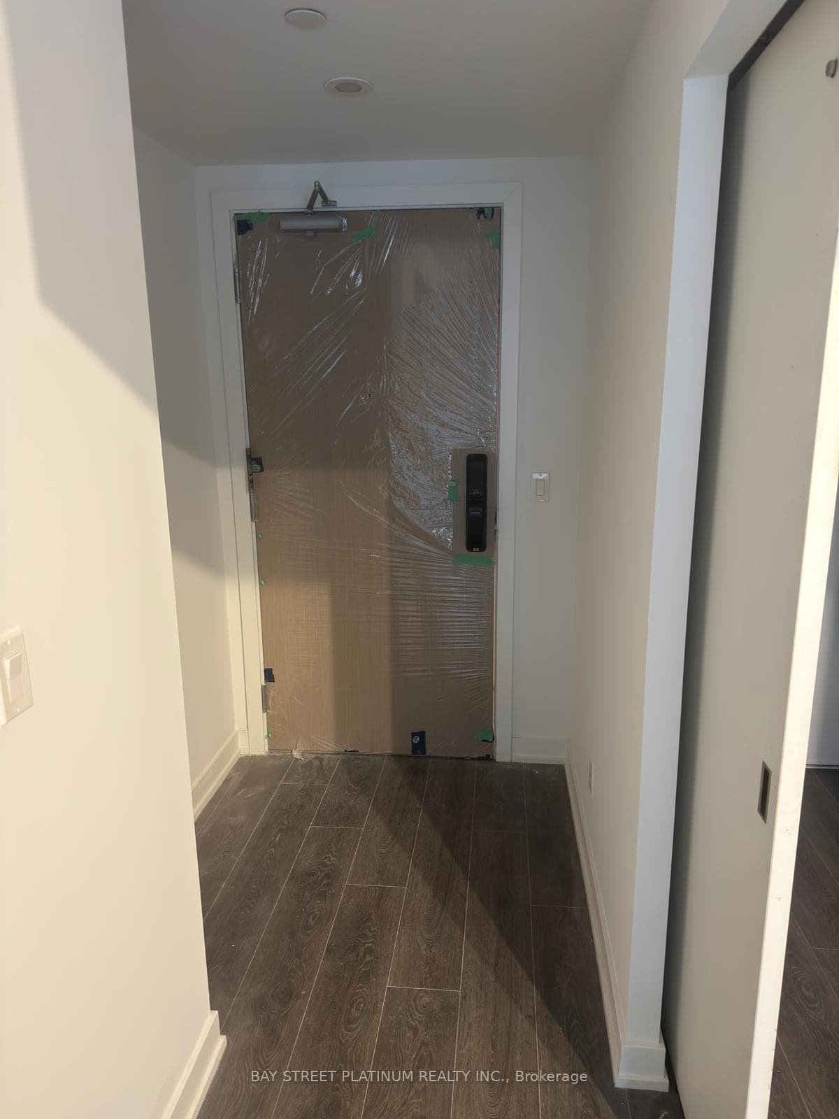 370 Martha Street Unit 203 photo 11