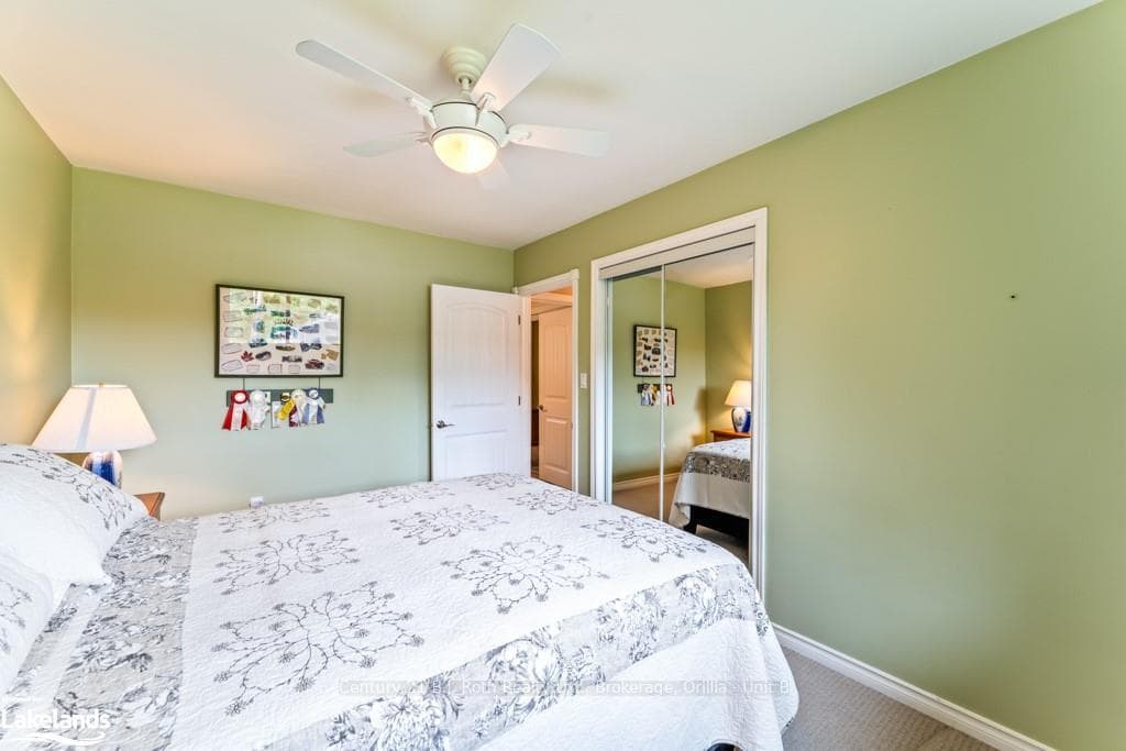 56 GOLDIE Drive photo 16
