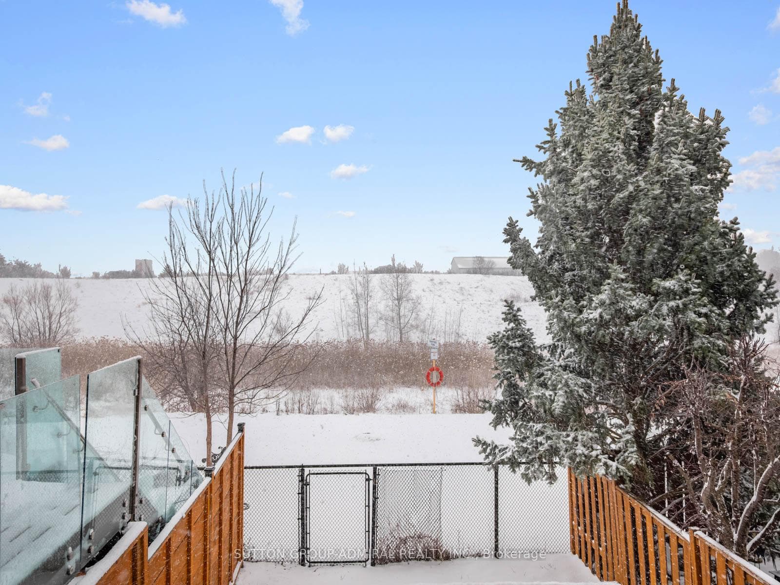 81 Parktree Drive photo 26