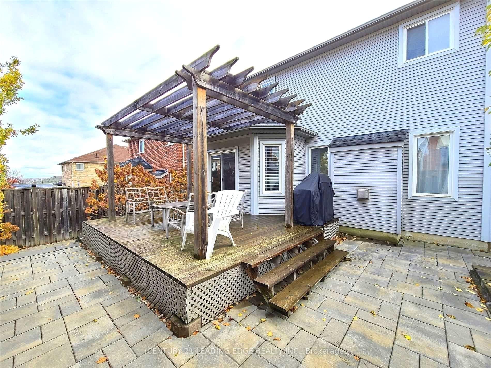 58 Ian Drive photo 19
