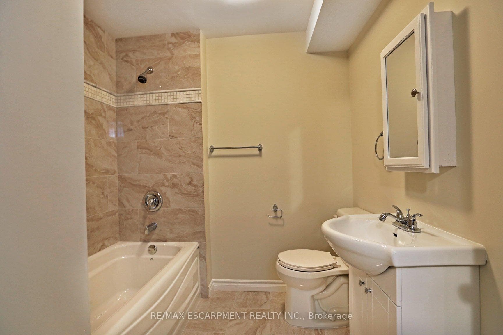 279 Nashville Circle Unit 2 photo 10