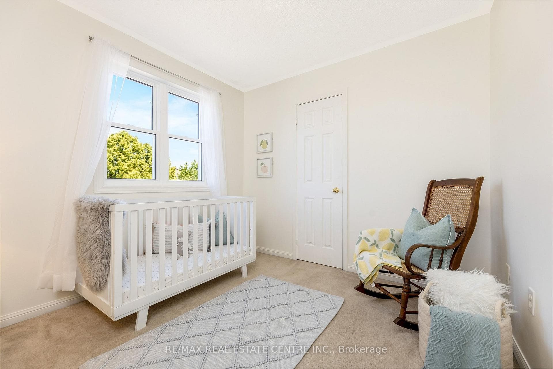 430 Patterson Drive photo 18