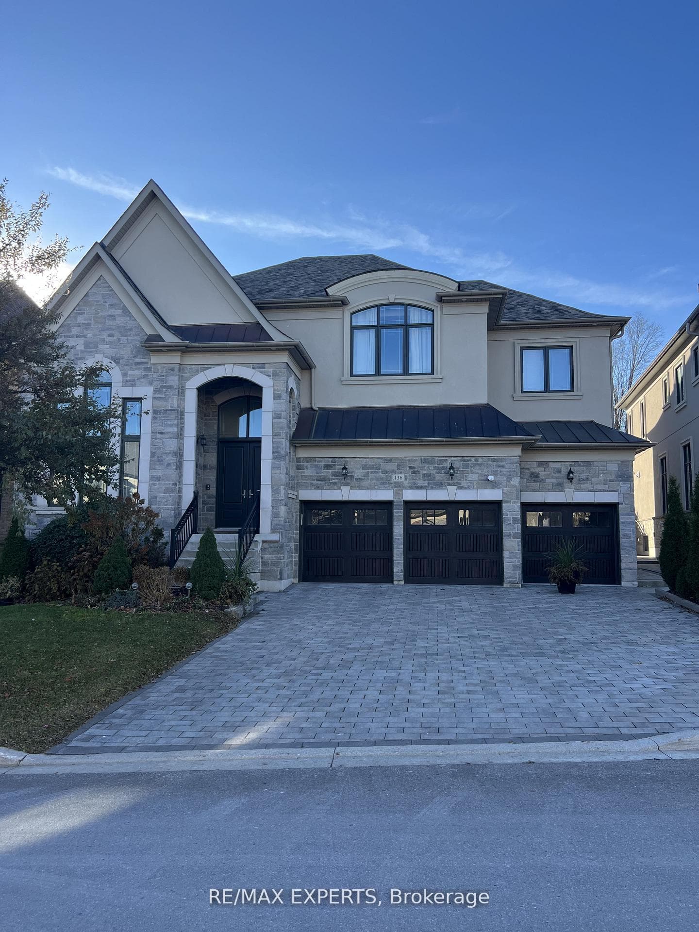 136 Lady Jessica Drive photo 45