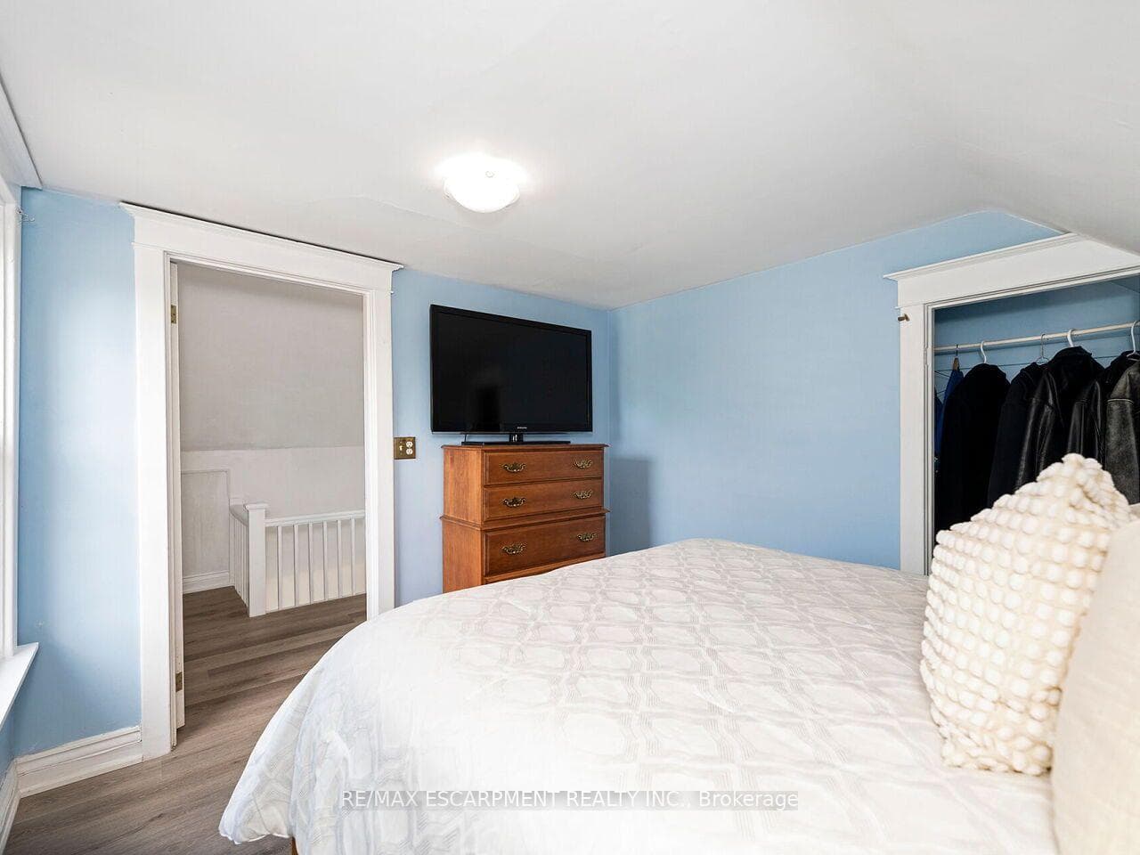 52 Stapleton Avenue photo 19