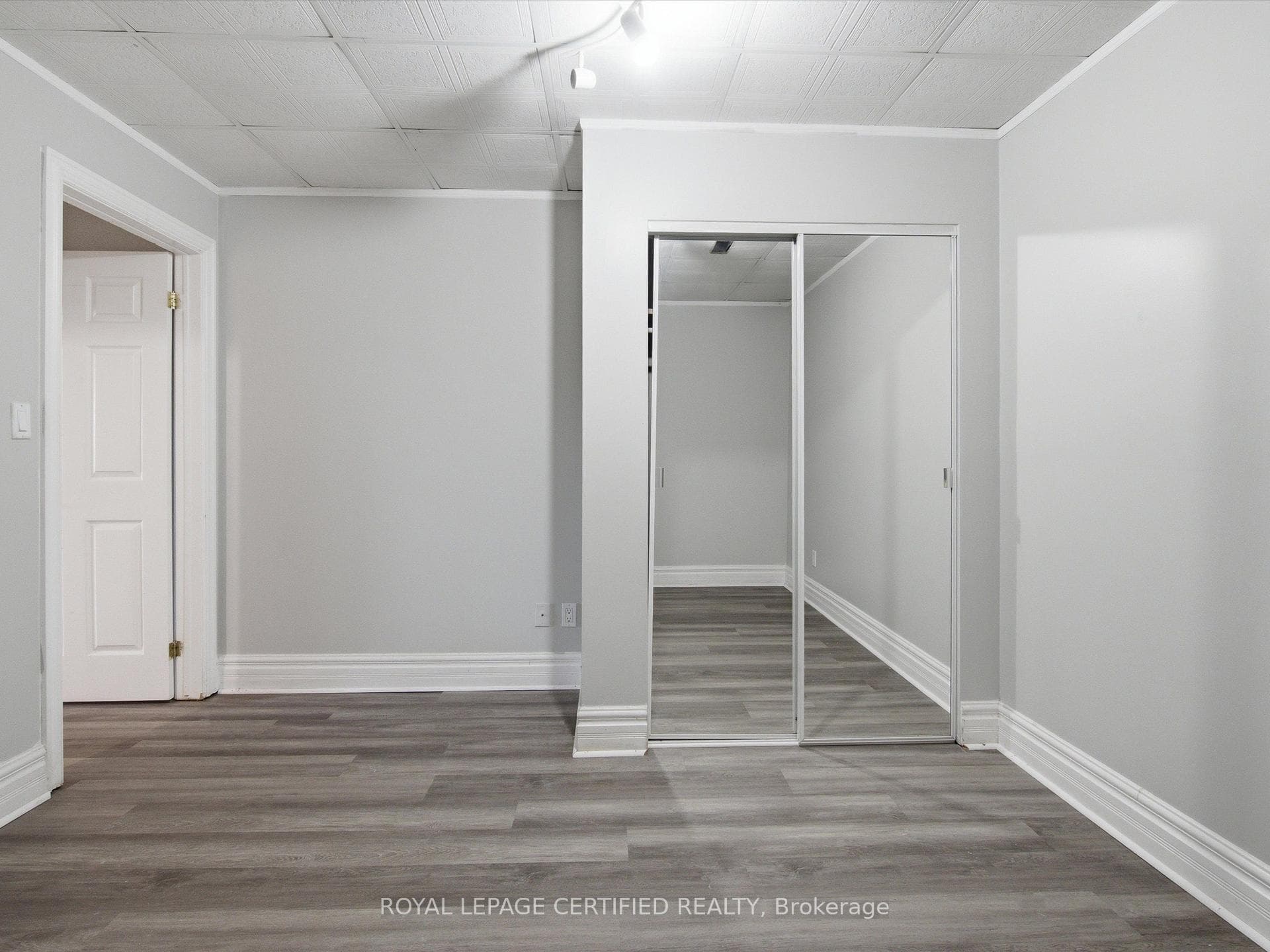 288 Irene Drive photo 42