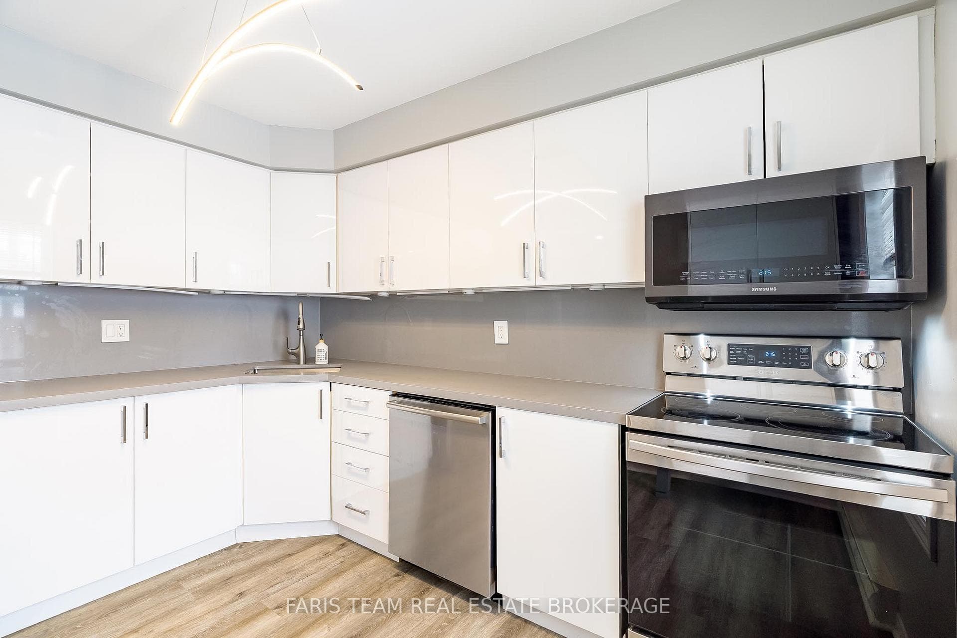 120 D'Ambrosio Drive N/A Unit 34 photo 6