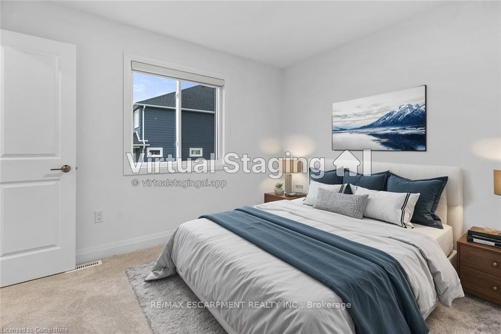 128 Basil Crescent photo 8