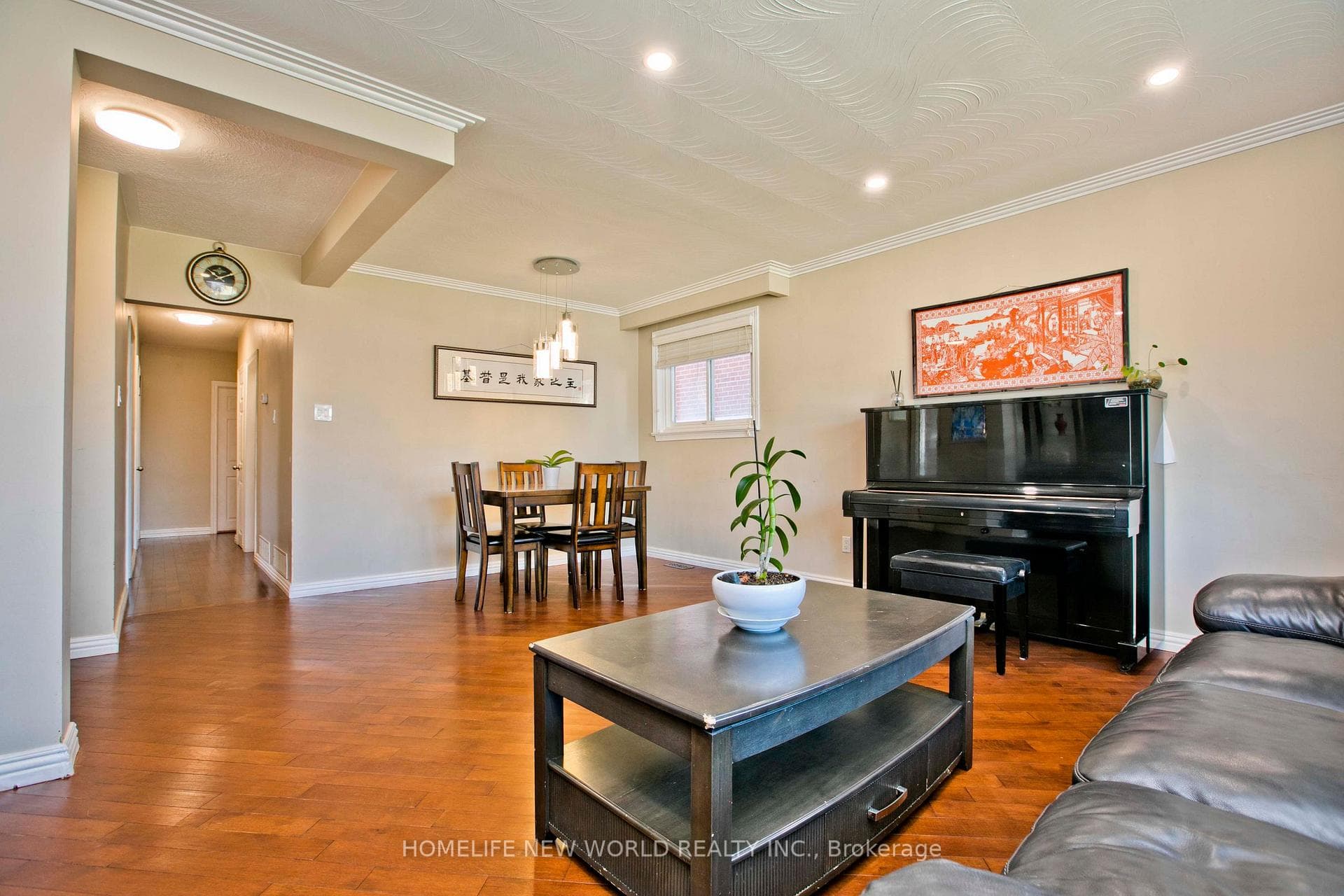 27 Doerr Road photo 3