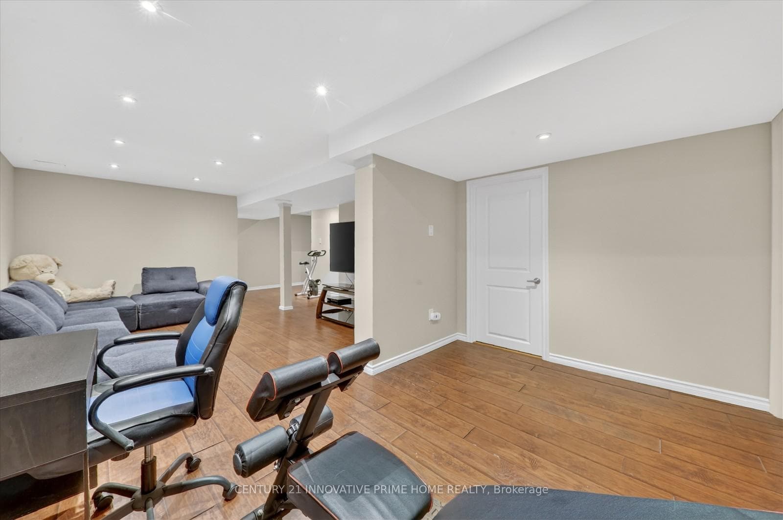 76 Anita Drive photo 37