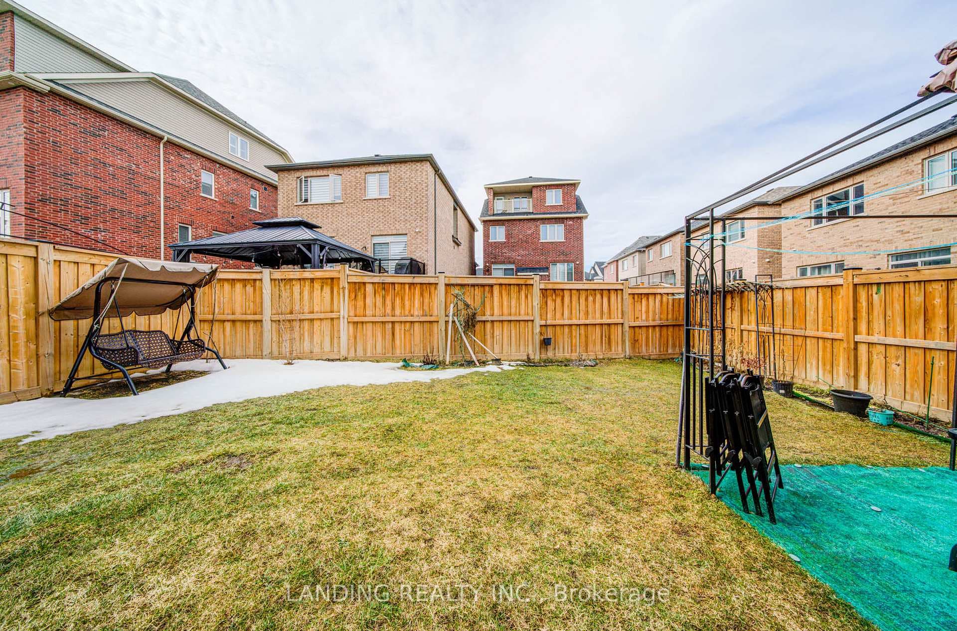 2084 Duberry Drive photo 48