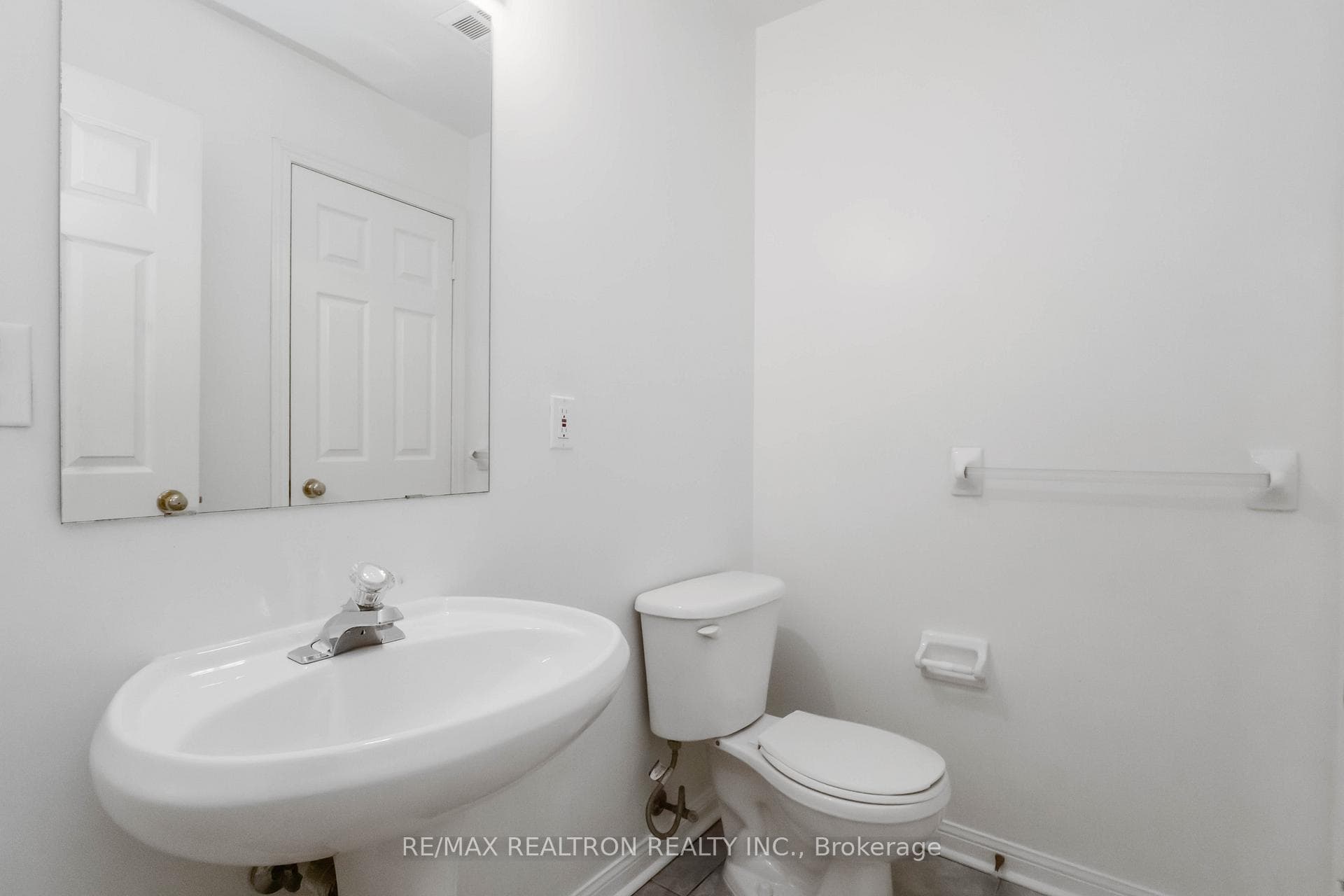 14 St. Moritz Way Unit 12 photo 29