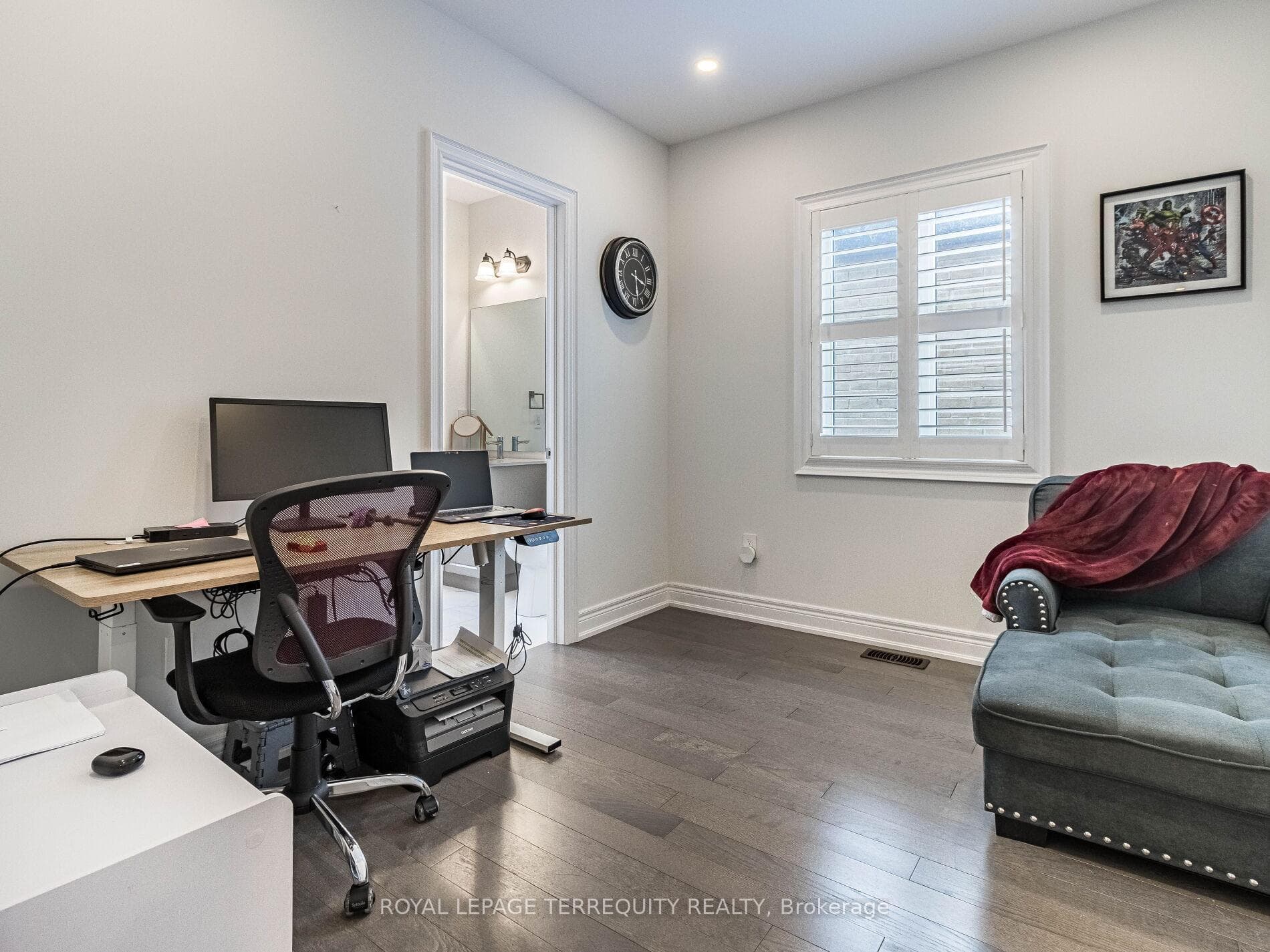 1386 Queens Plate Road photo 26