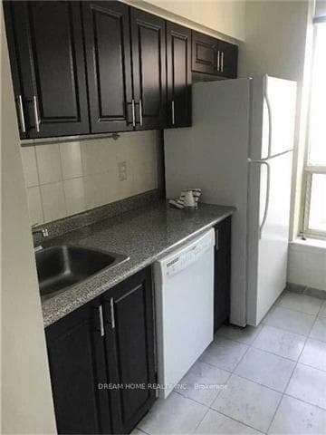 44 St Joseph Street Unit 1106 photo 6