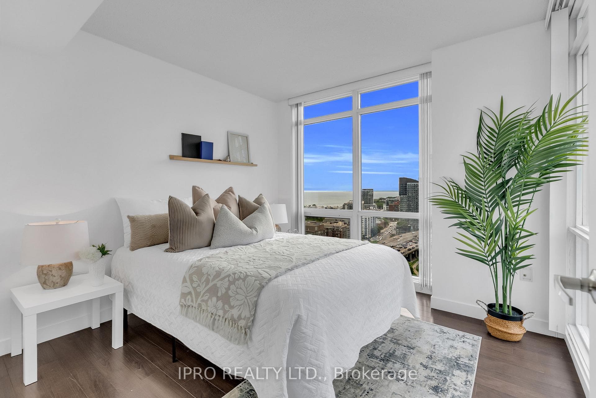 11 Brunel Court Unit 2903 photo 1