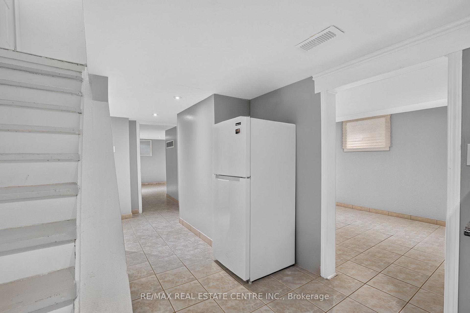75 West Street photo 36