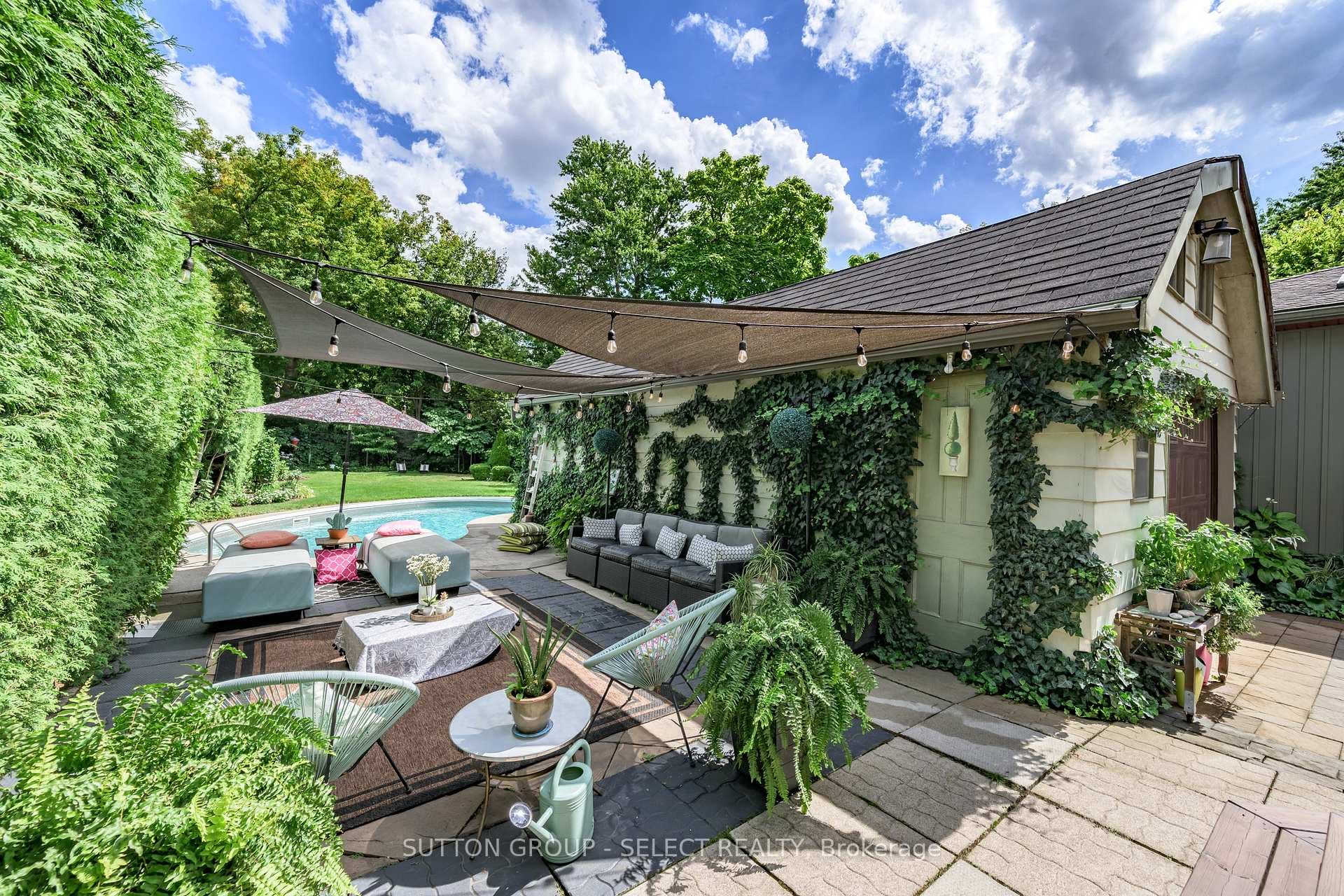 804 Maitland Street photo 4