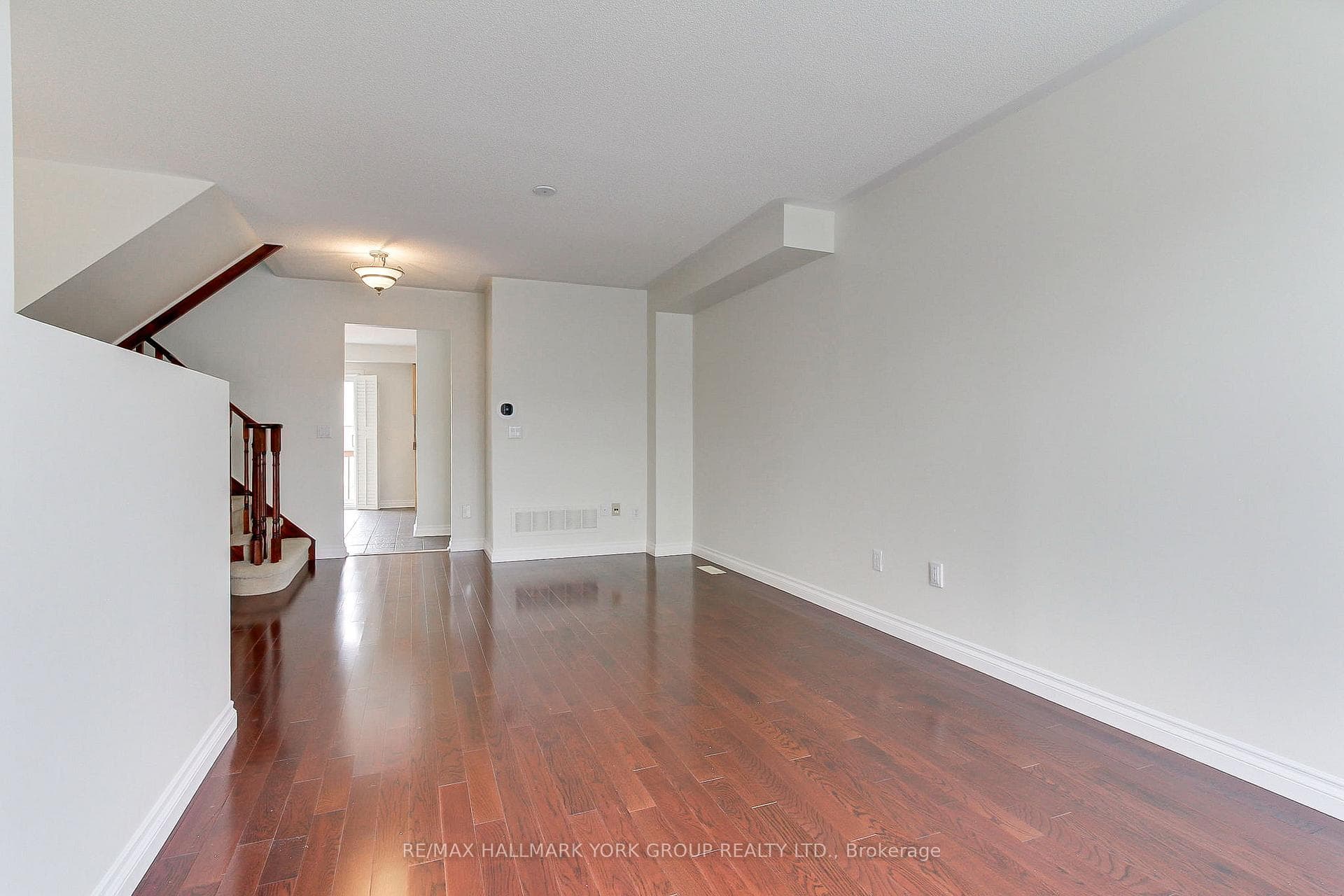 39 Millcliff Circle photo 24