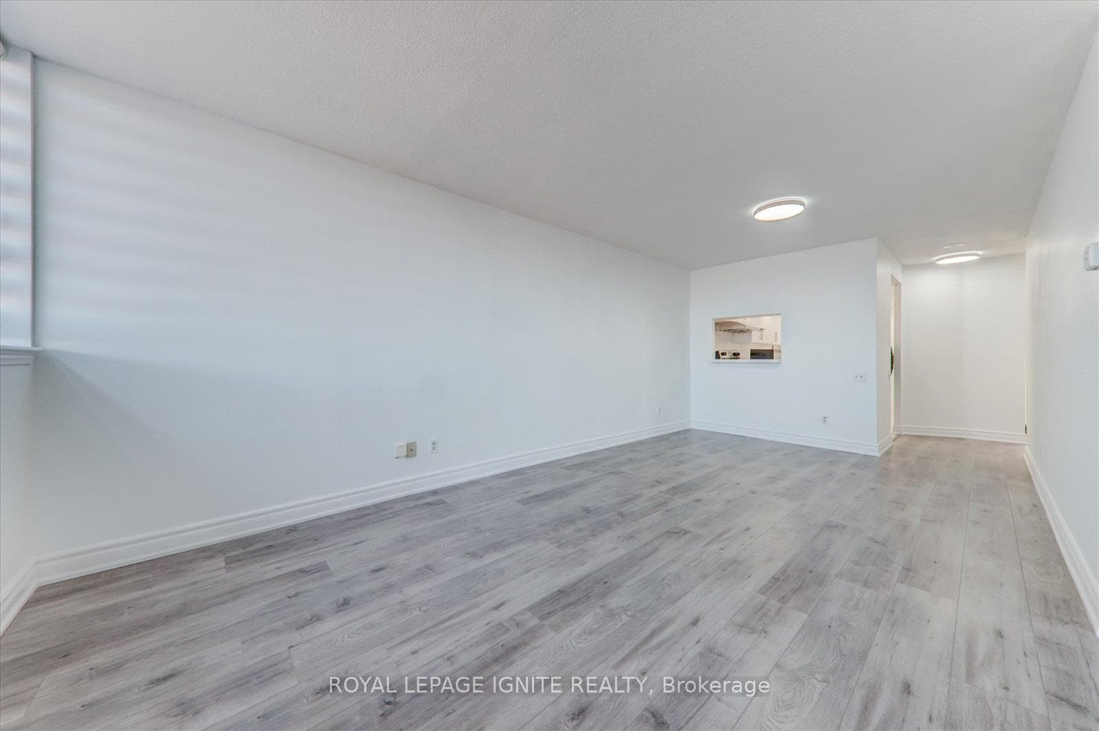 2466 Eglinton Avenue Unit 712 photo 8