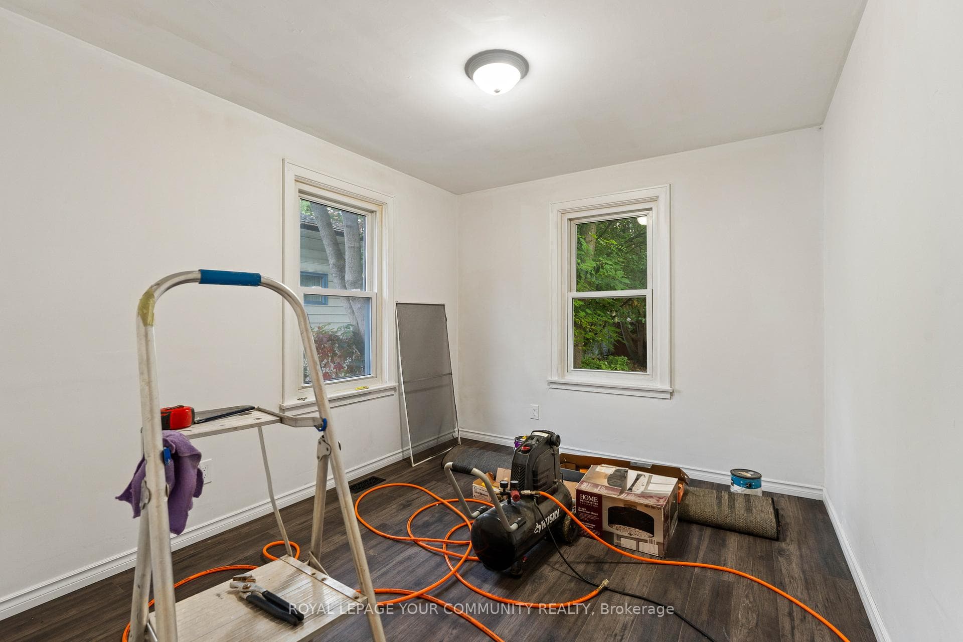 181 Burnham Street photo 18
