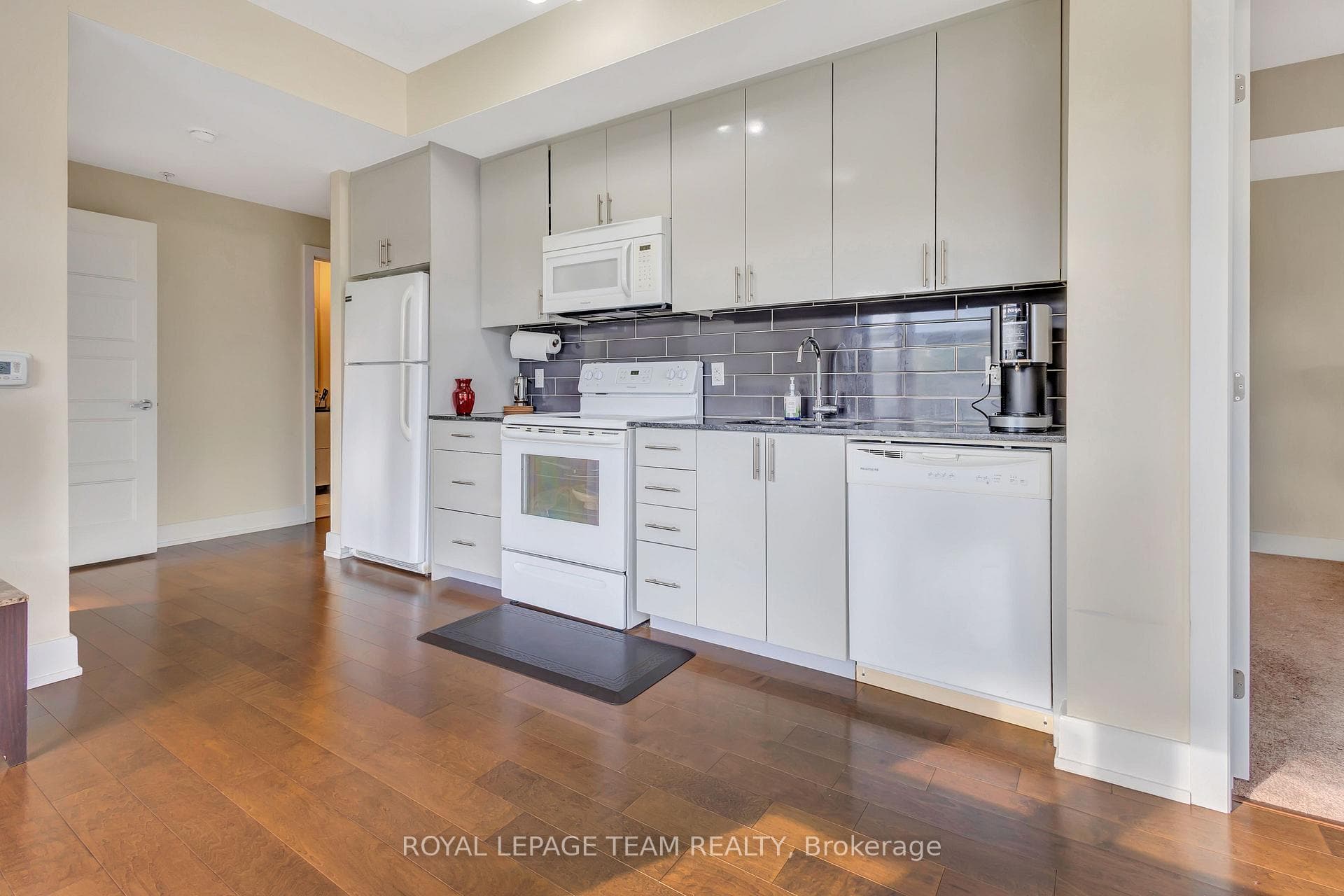 2785 Baseline Road Unit 215 photo 9