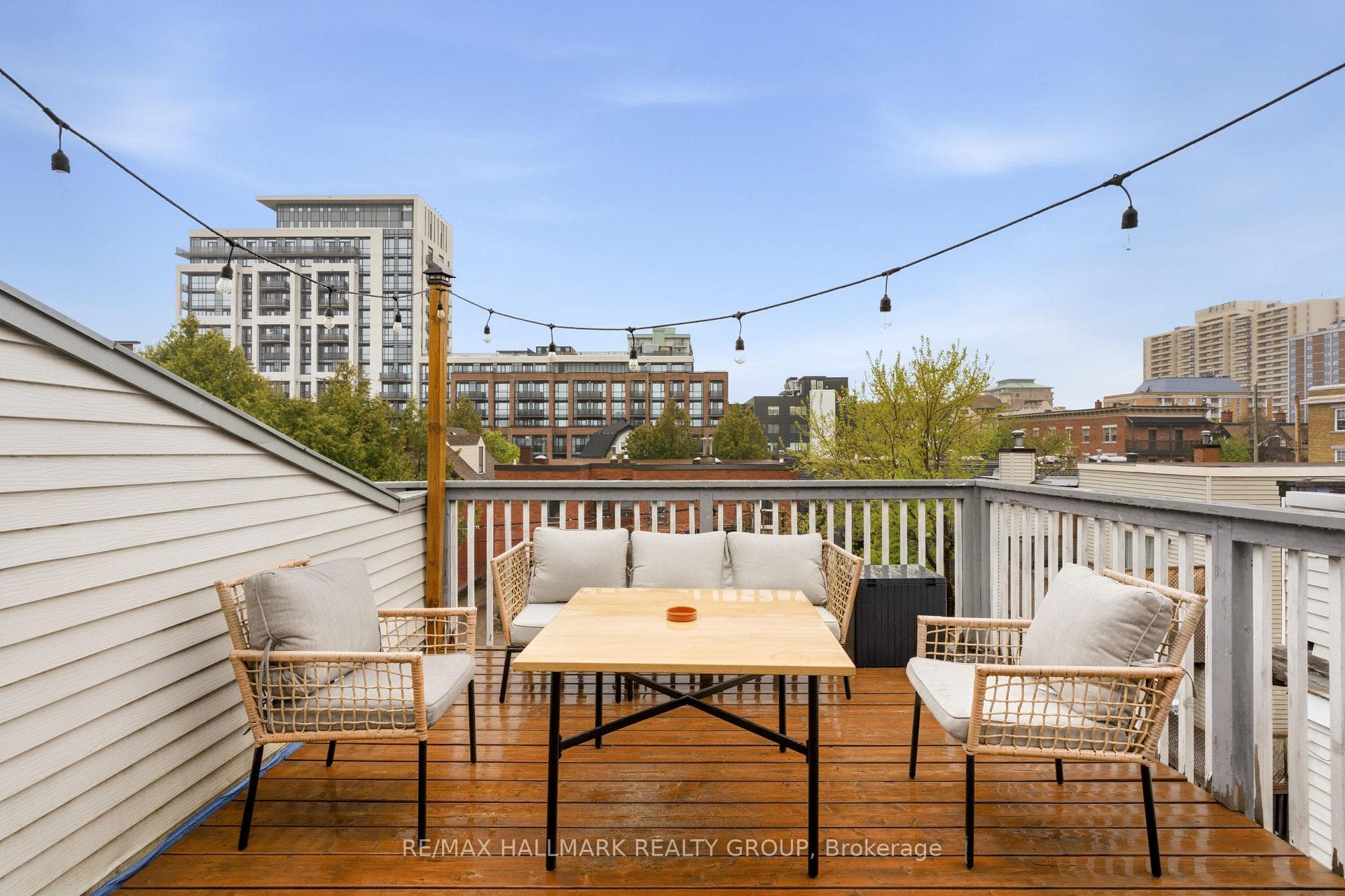 417 Daly Avenue photo 40