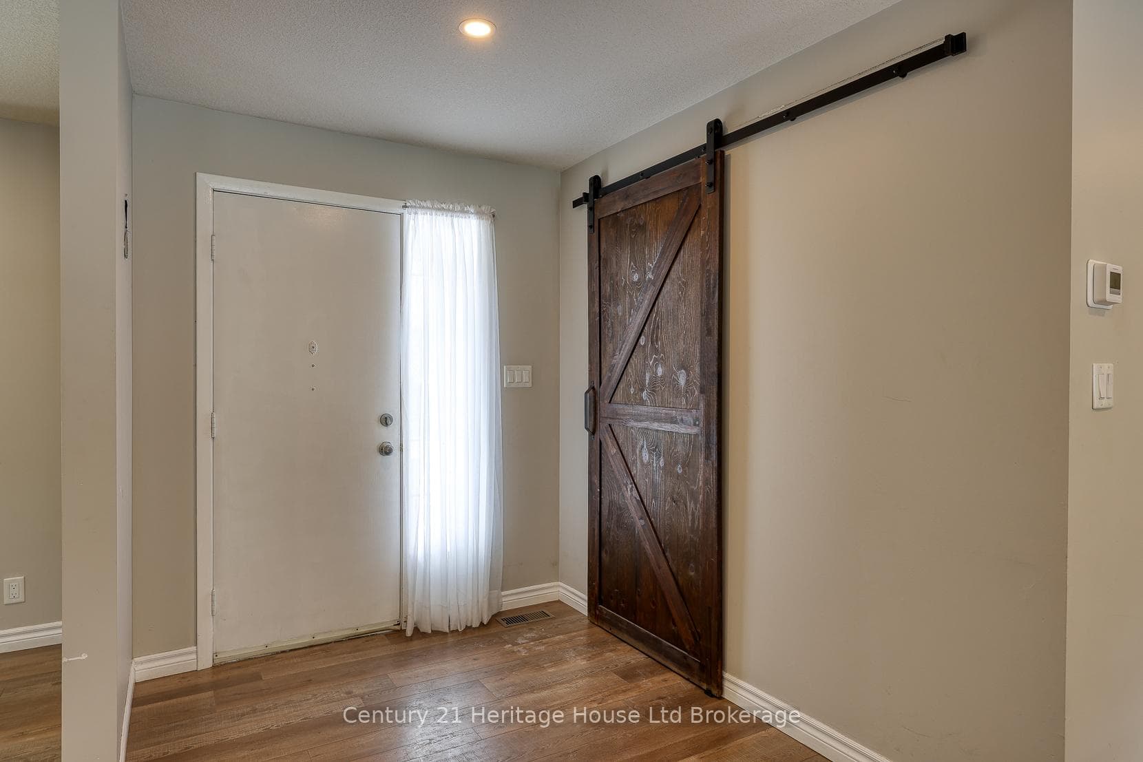 55873 Second Street photo 4