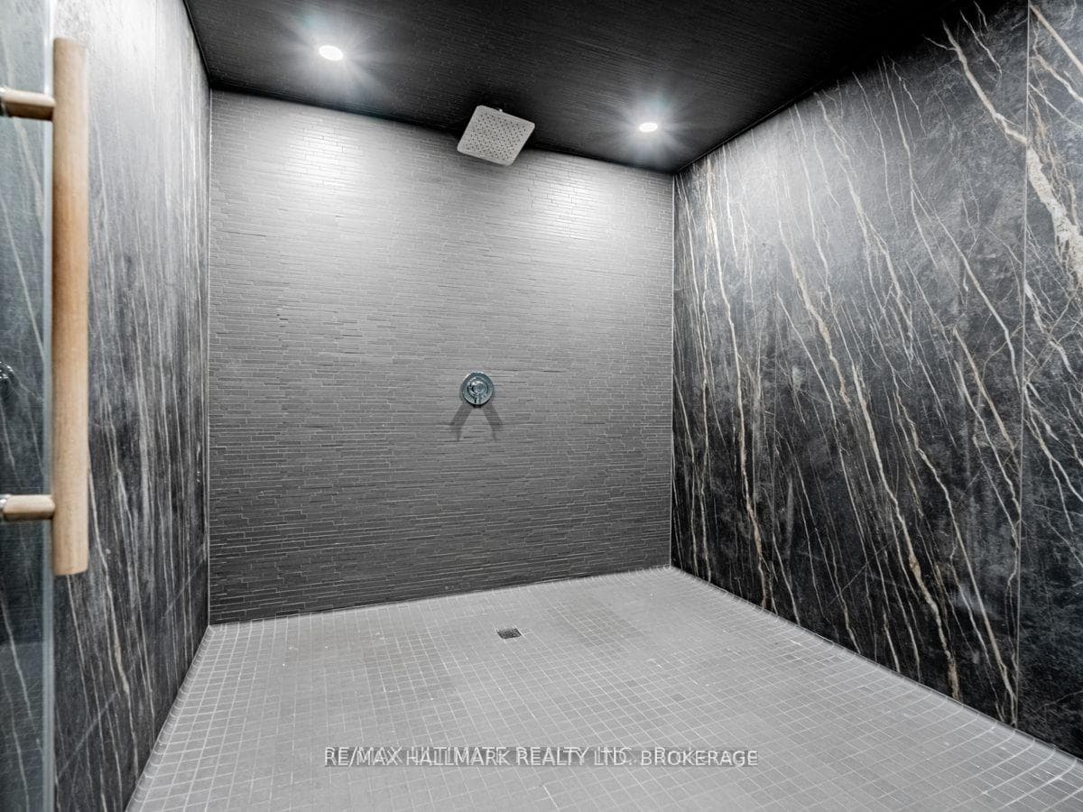 251 Manitoba Street Unit 628 photo 20