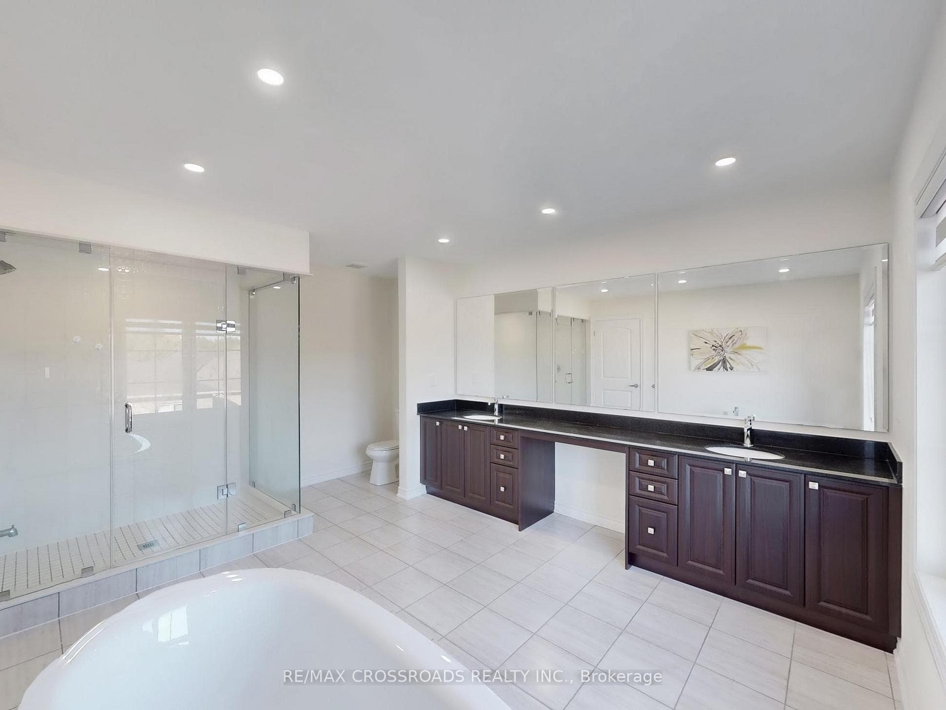 62 Kentledge Avenue photo 28