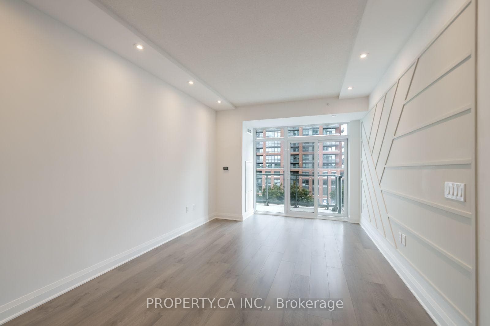 3220 Sheppard Avenue Unit 308 photo 31