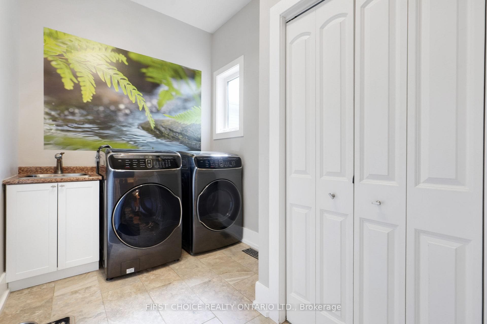 38 Withrow Avenue photo 33