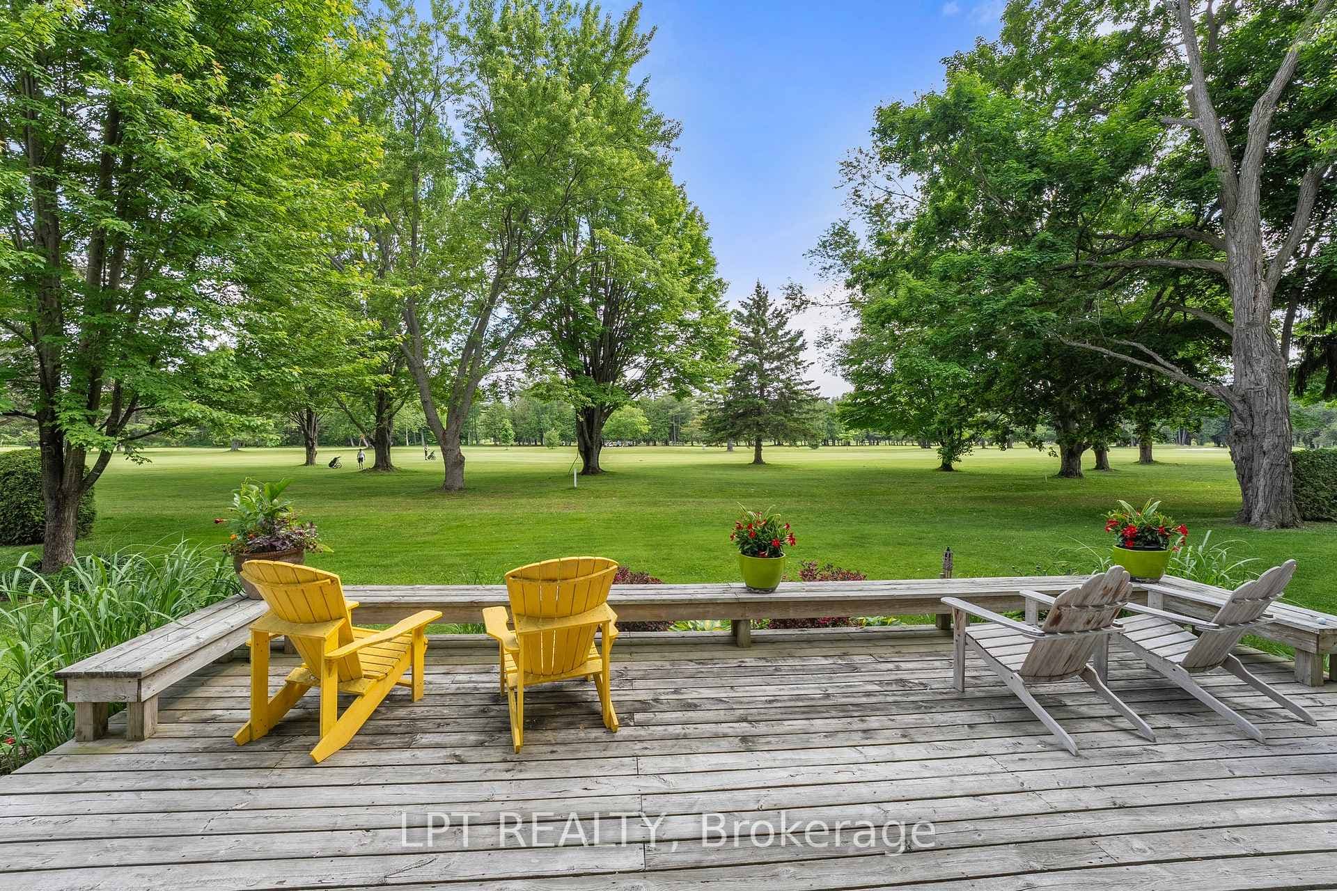 101 Hedge Road photo 4