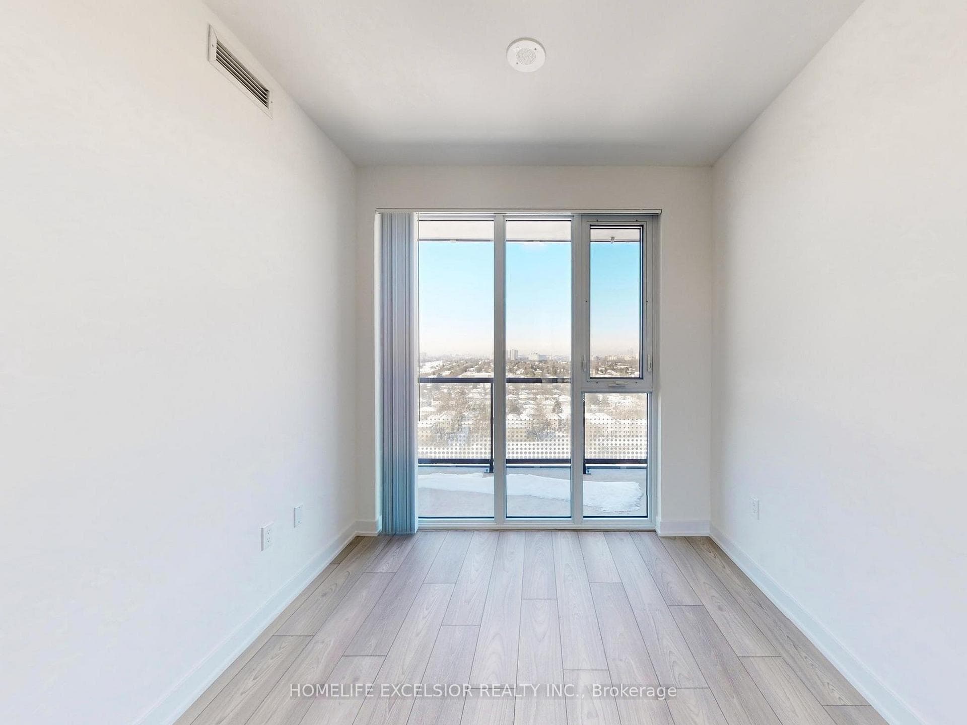 5858 Yonge Street Unit 1702 photo 19
