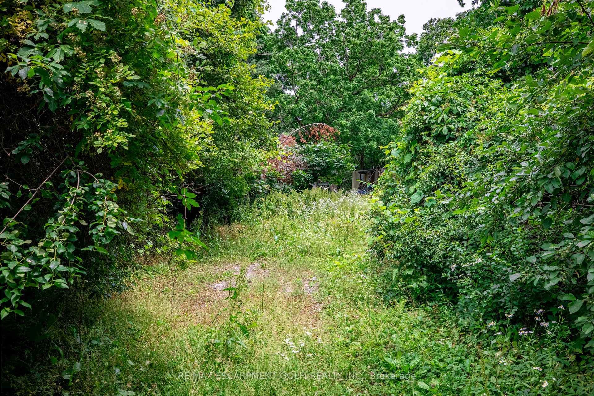 666 Dover Road photo 28