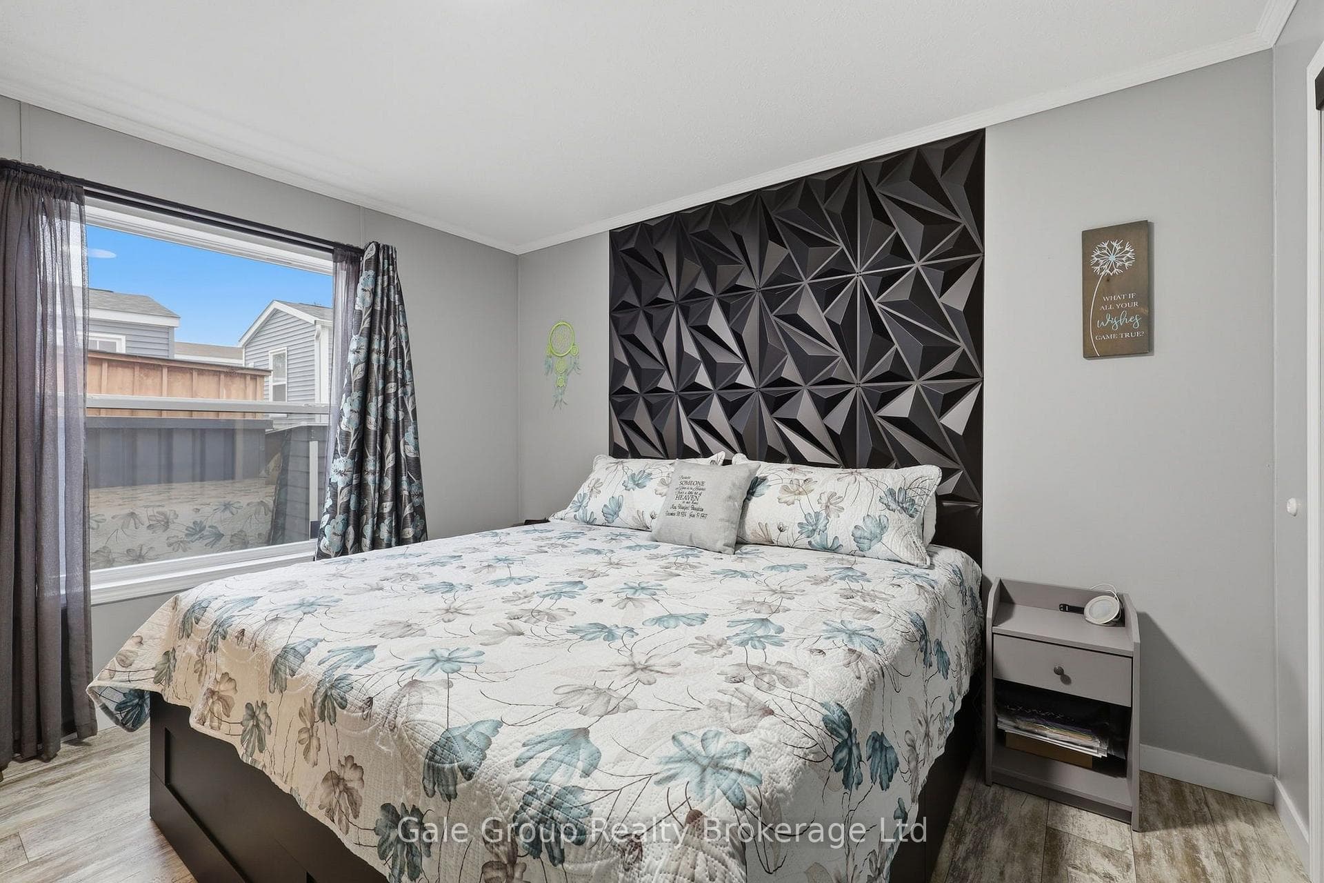 99 Fourth Conc Road Unit 606 photo 24