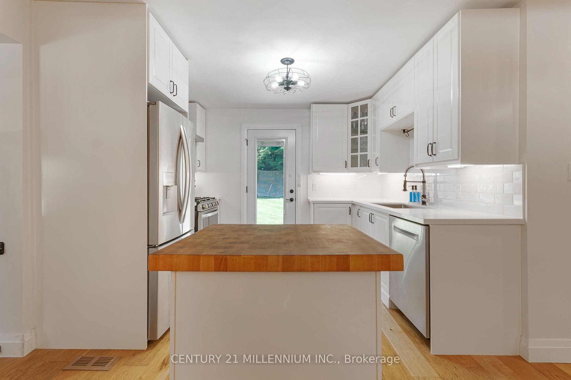 850 Muskoka Road photo 4