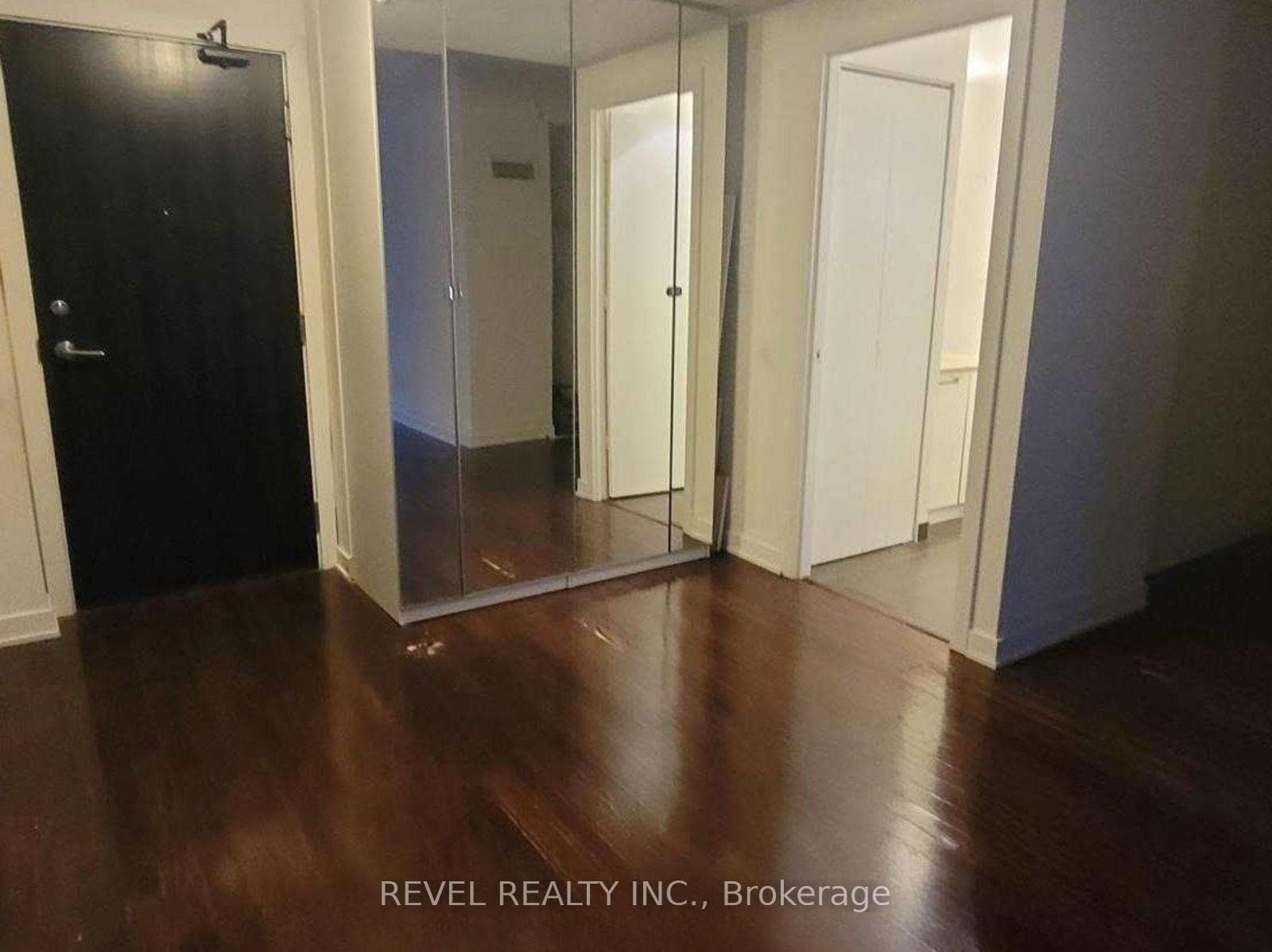 33 Charles Street Unit 2901 photo 4