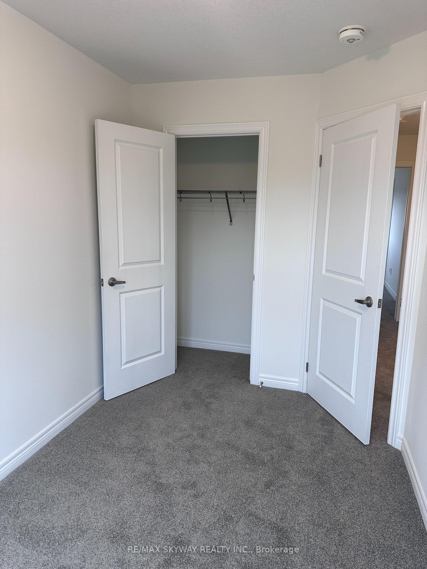 6 Reid Avenue photo 19