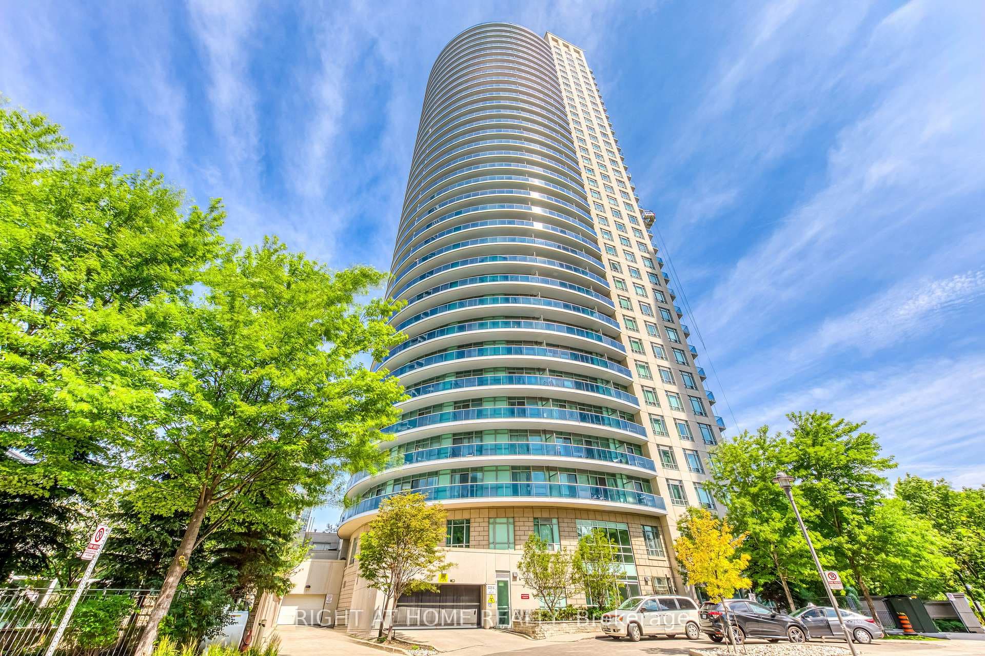 80 Absolute Avenue Unit 2909 photo 2