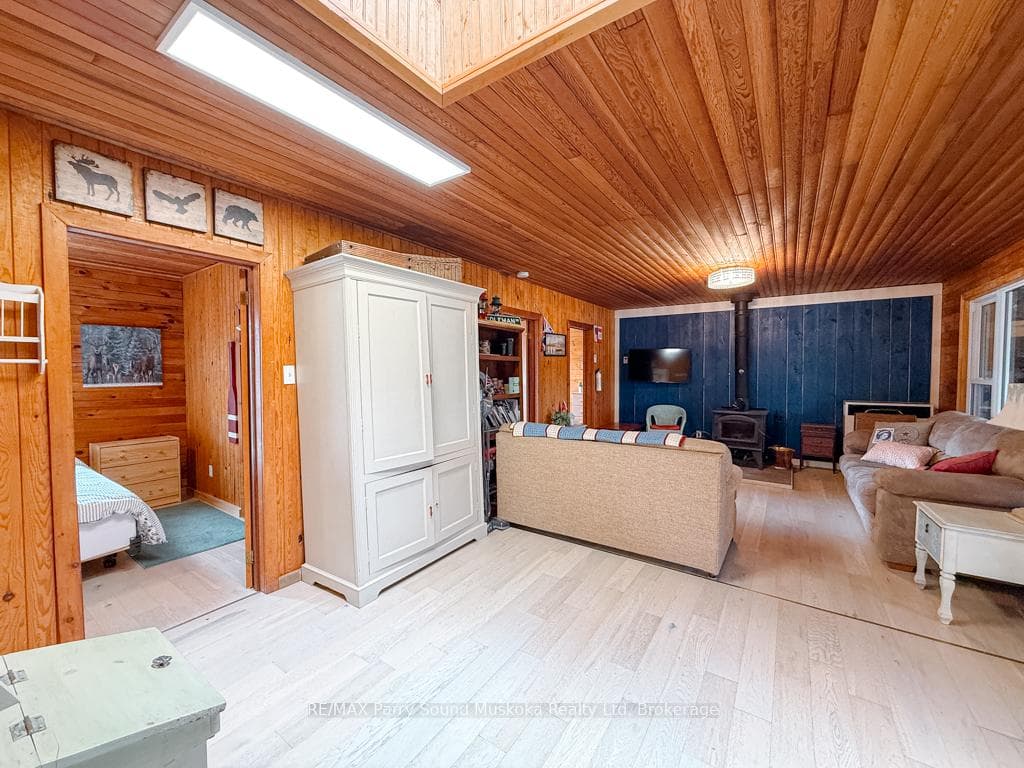 93 White Pine Road photo 42
