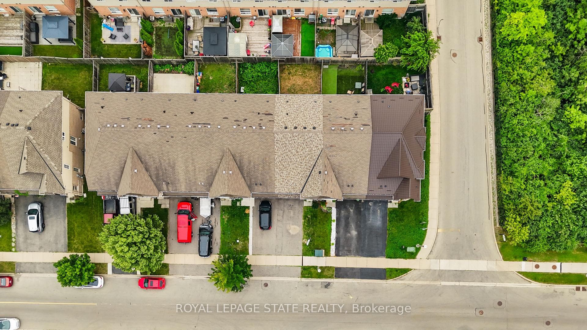 128 Palacebeach Trail photo 33