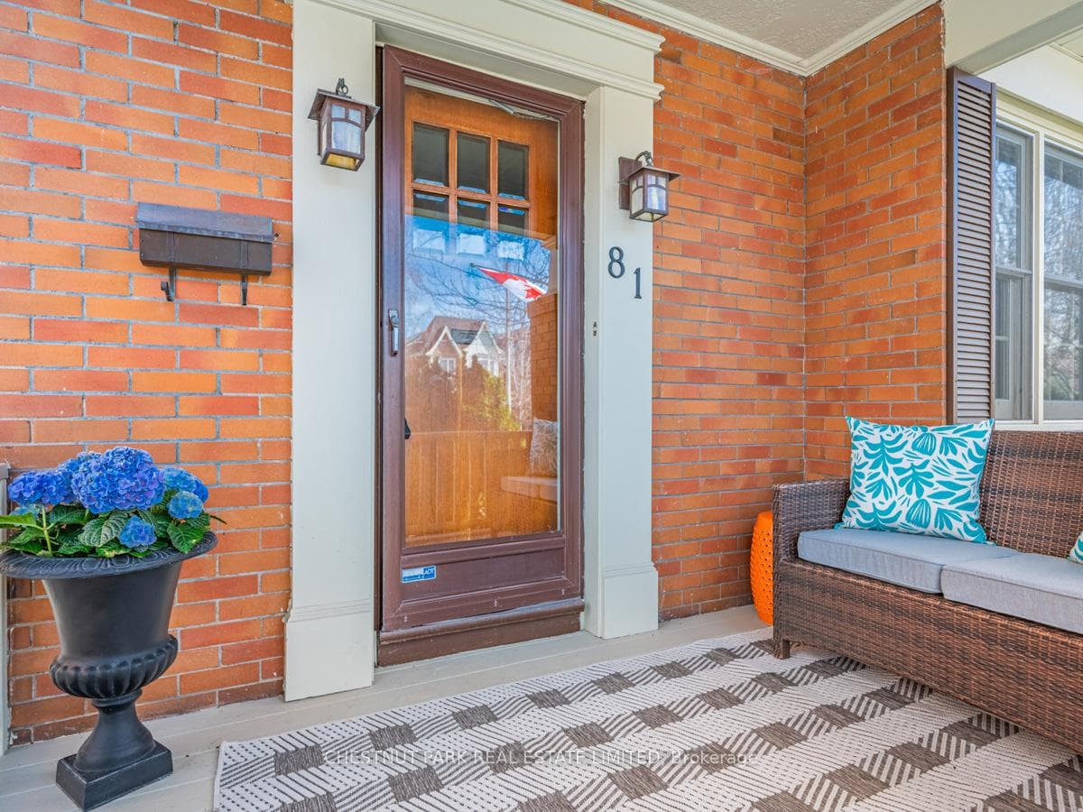 81 Chudleigh Avenue photo 3