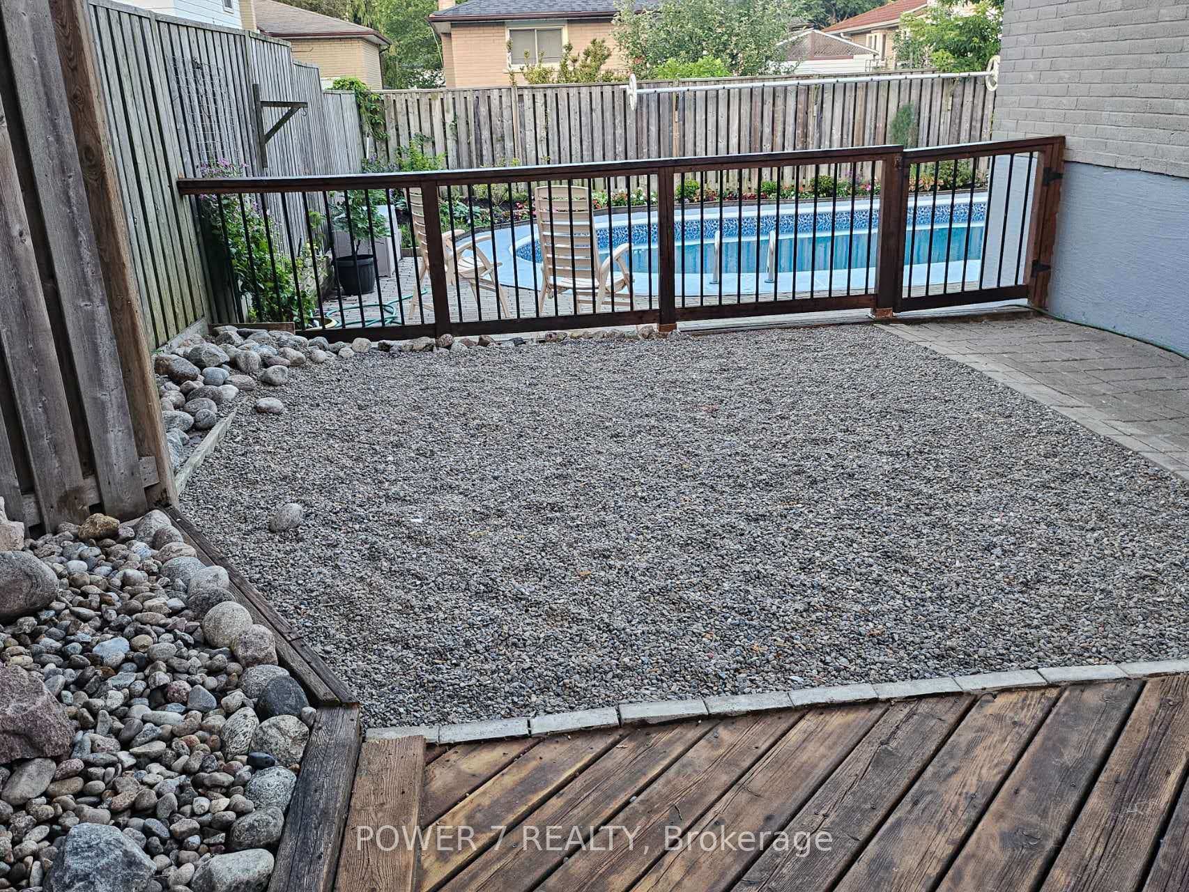 23 Donnacona Crescent photo 30