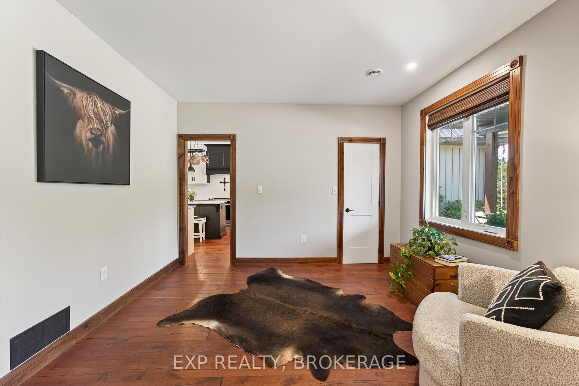 2334 Empey Road photo 7