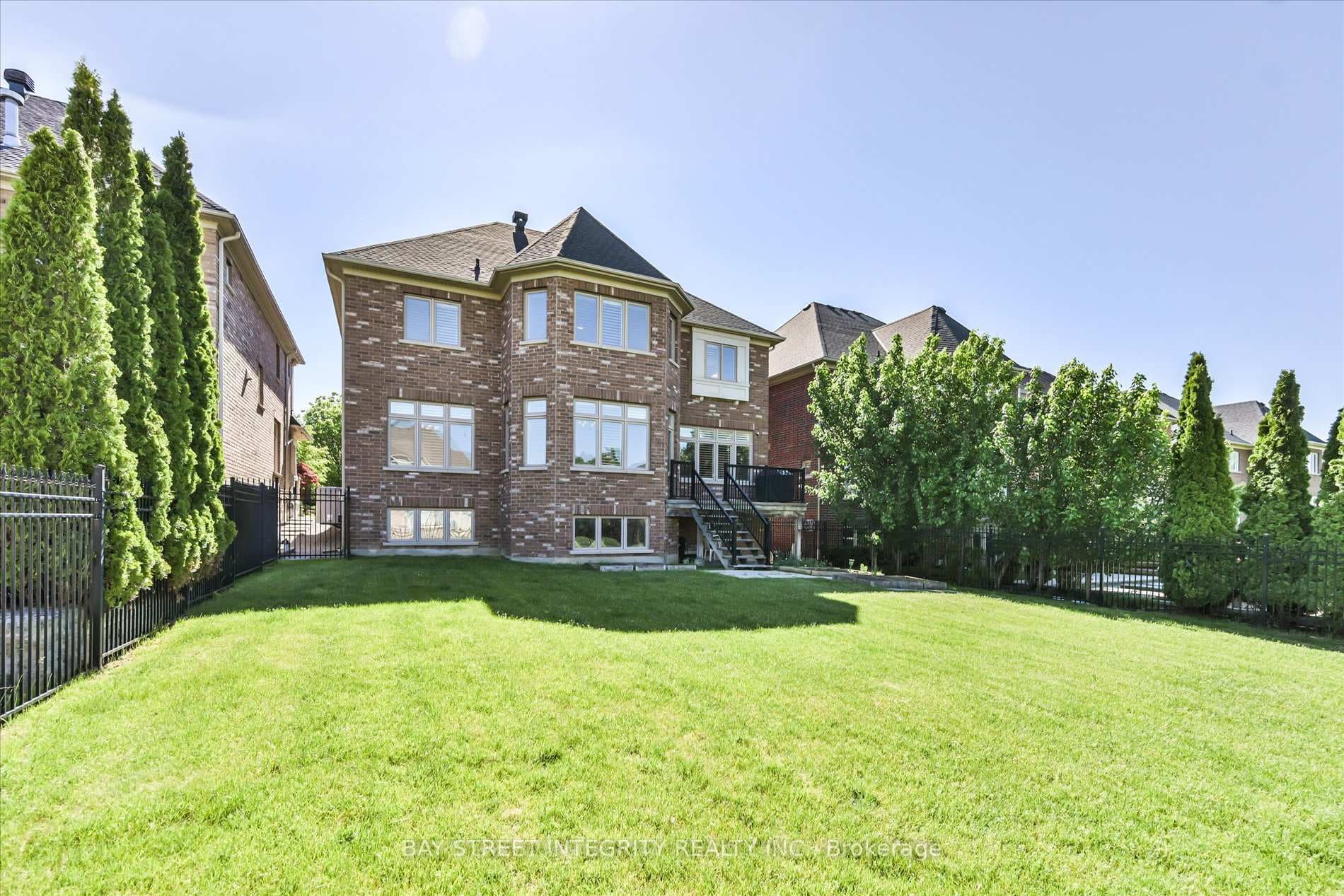 49 Glengordon Crescent photo 45