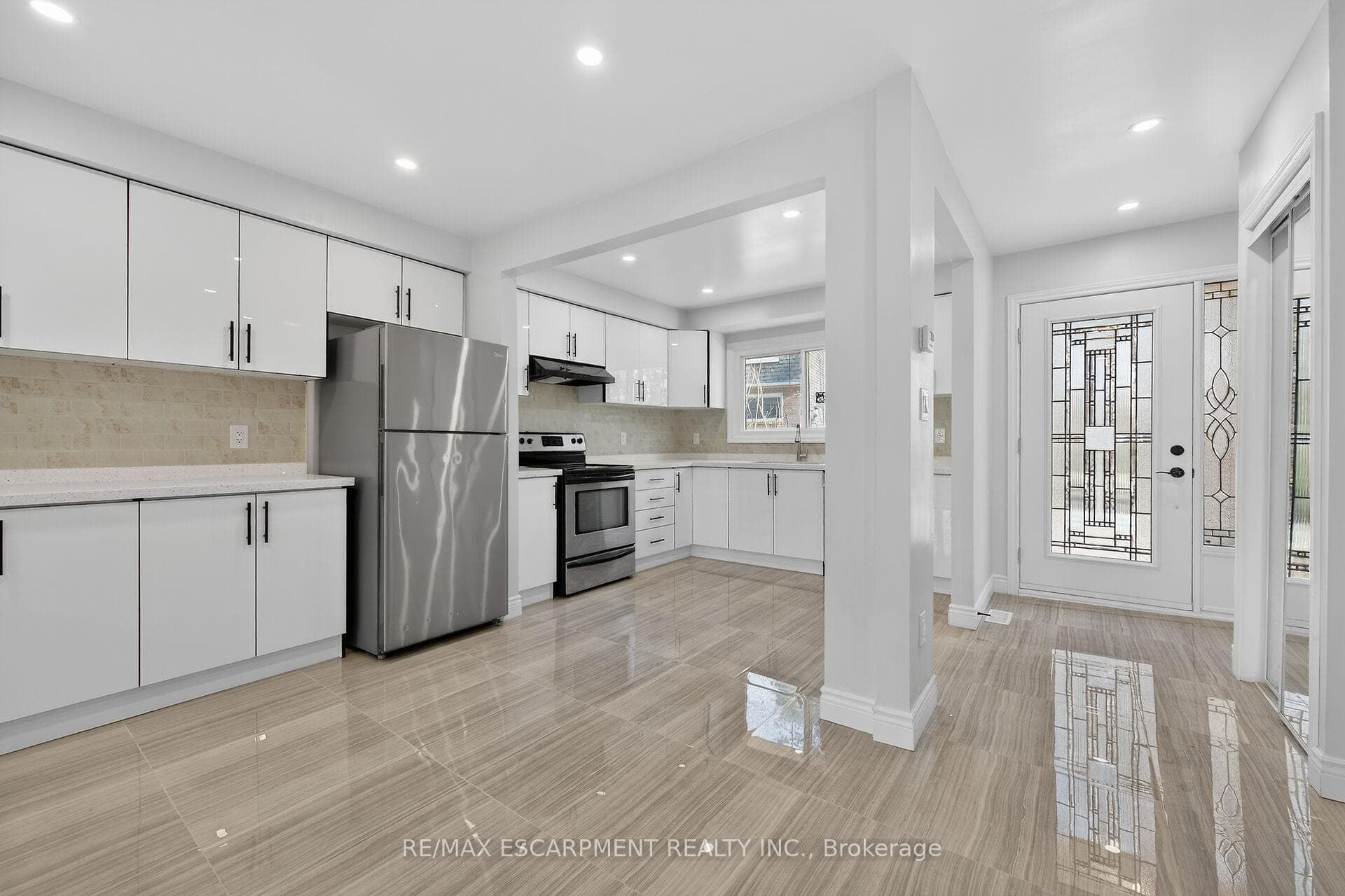 2050 Upper Middle Road Unit 153 photo 7